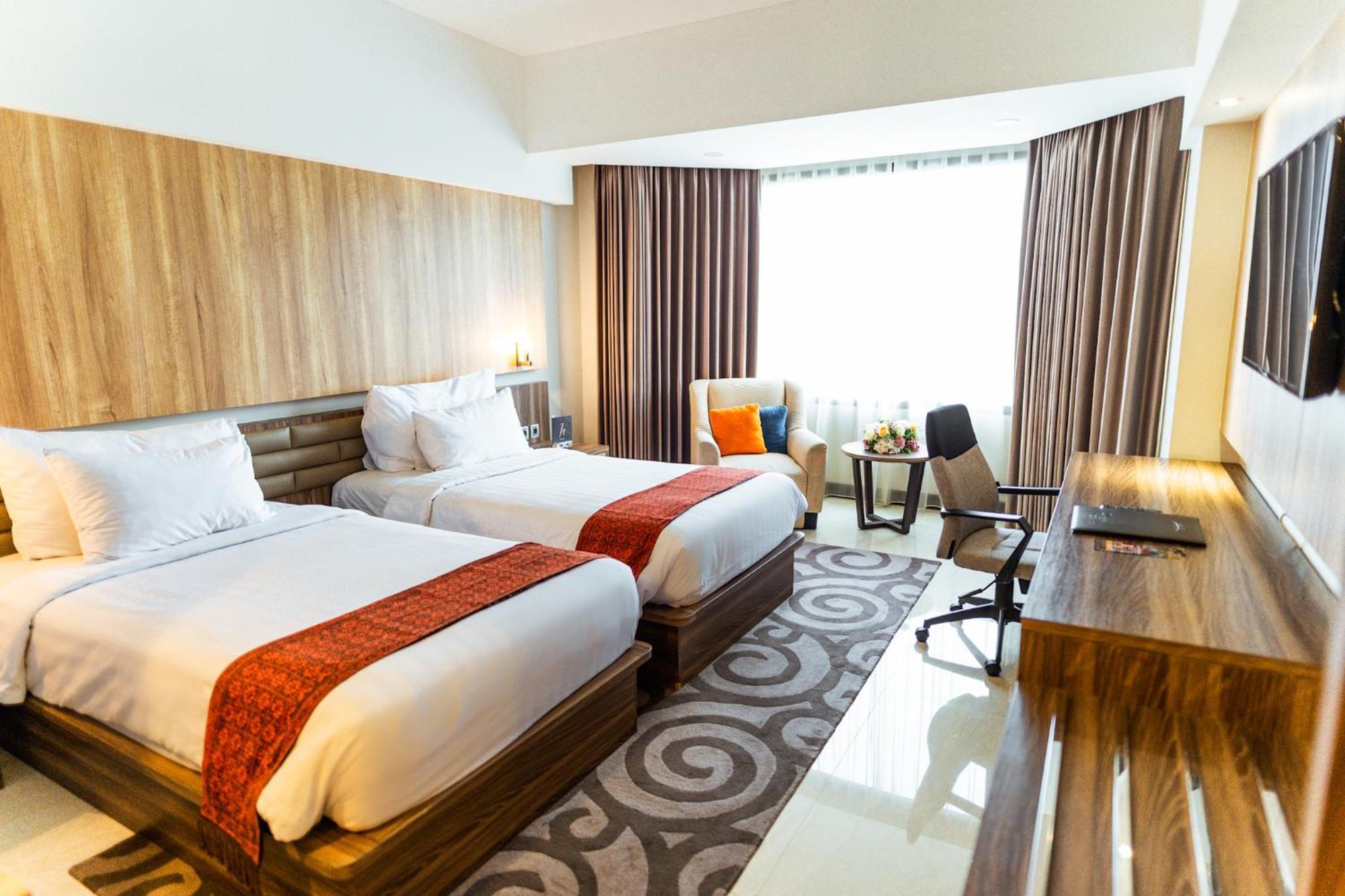 Horison Ultima Bandung Hotel Exterior photo