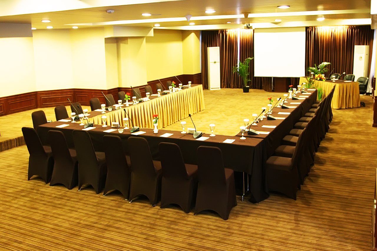 Horison Ultima Bandung Hotel Exterior photo